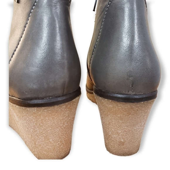 Mistral Ankle Boots - Picture 4 of 10